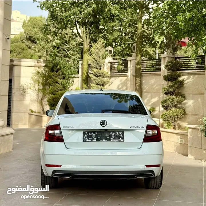 سكودا اوكتافيا صالون 2018
