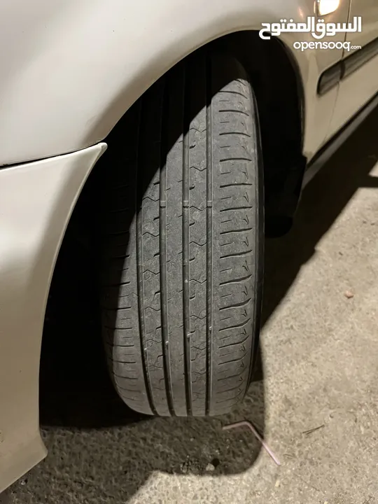 هوندا سيفك موديل 99 جير اوتوماتك جيد بسعر مناسب و قابل للتفاوض