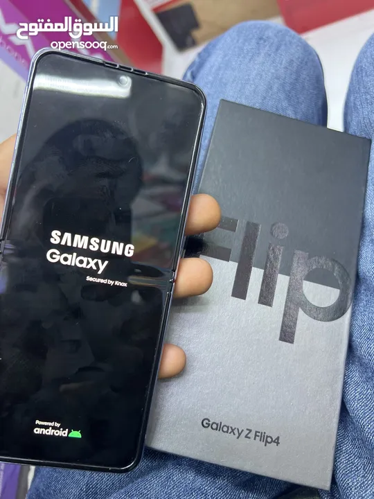 Samsung Z flip4. 8/512GB