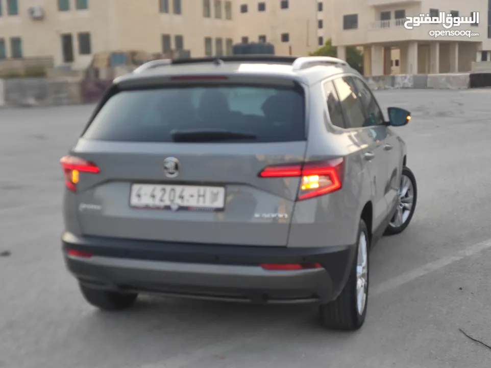 سكودا كاروك فل كامل اضافات