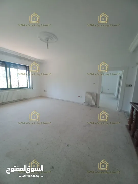 فيلا للايجار .. يوجد خيارات اخرى Villa for rent.. other options available / V152