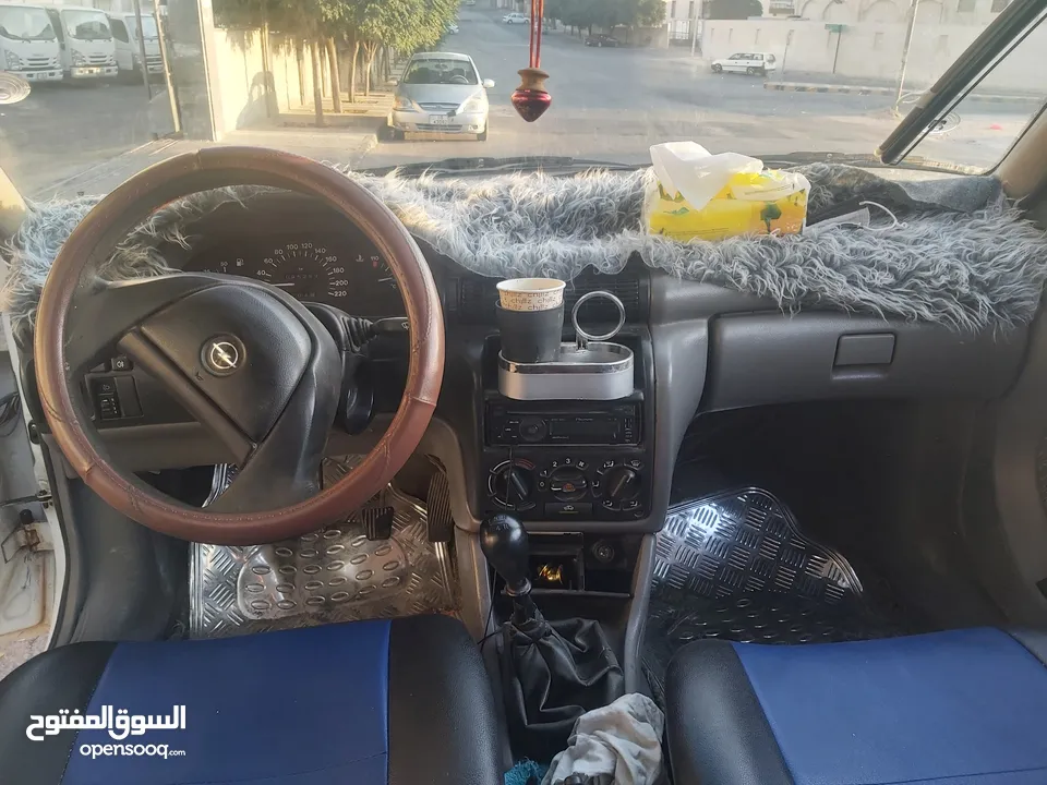 اوبل استرا ستيشن للبيع