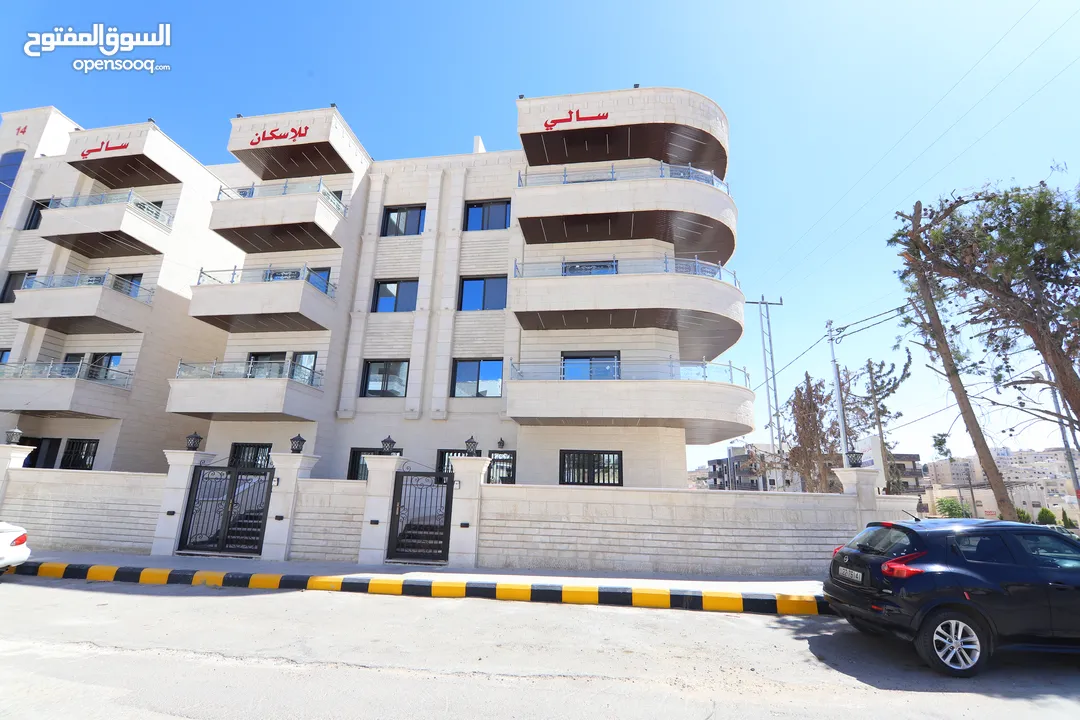 شقة بتشطيبات مميزة طابق ارضيه مساحة 140م بشفا بدران للبيع