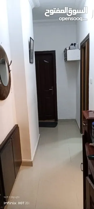 شقة للبيع في ضاحية الرشيد