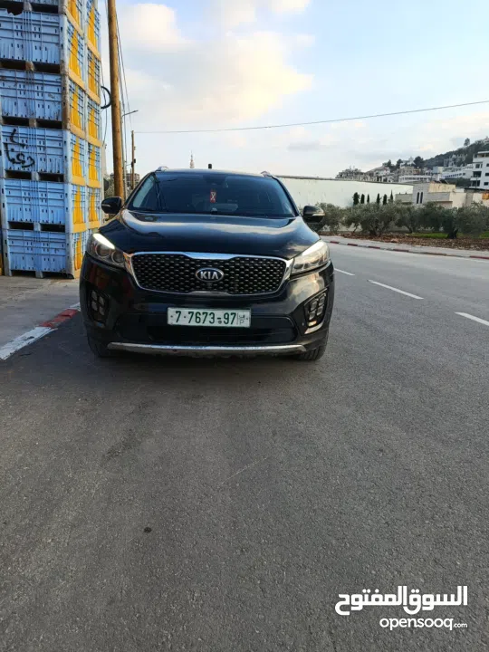 كيا سورنتو للبيع