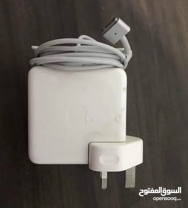 MacBook للبيع بسعر استثنائي