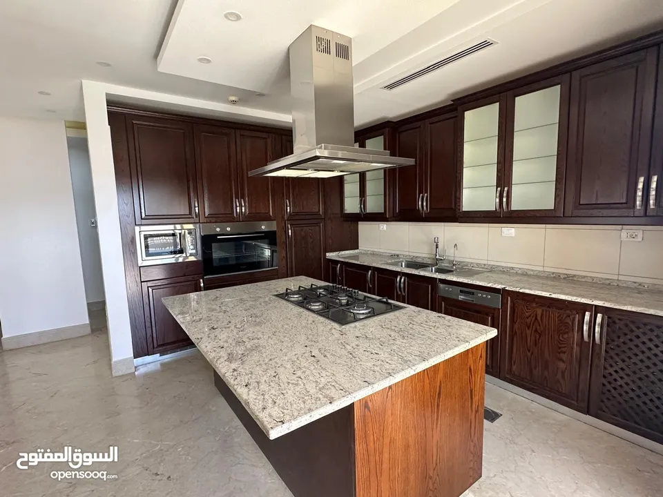 روف شبه مفروش للايجار في عبدون ( Property 41960 )-175034492