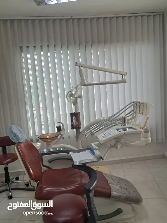 عيادة اسنان للبيع