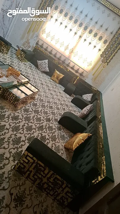 جلسه جلوس فخمه