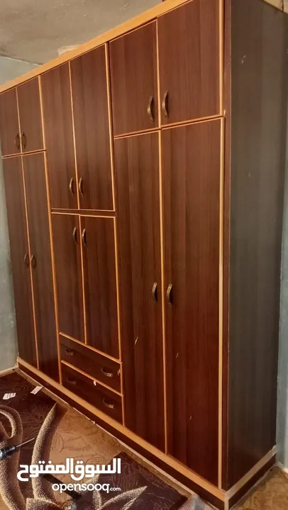 خزانه للبيع