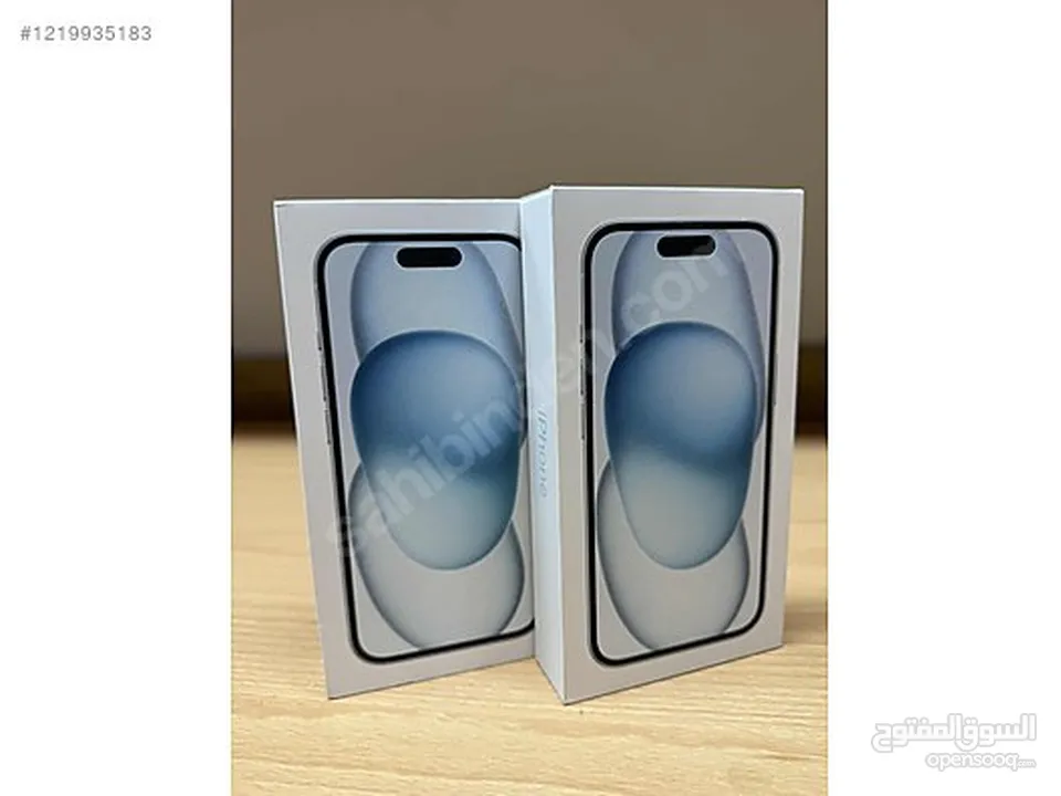 iPhone 15 (128GB/256GB) جديد  كفالة شرق اوسط لمدة عام من تاريخ الشراء الجهاز  يوجد بكج اصلي
