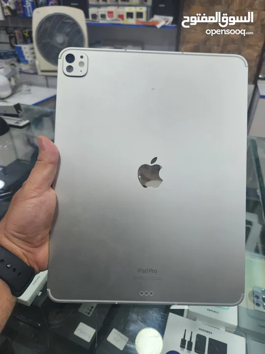 iPad pro 13 inch (M4) جديد بسعر حرق