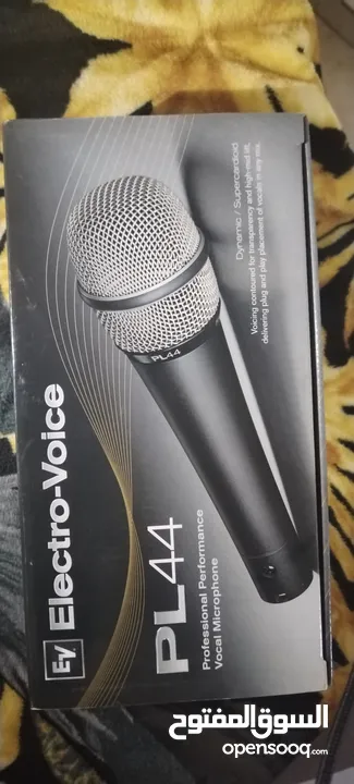 ميكروفونات Electro-Voice PL44 احترافية – عدد 4 حبات – جديدة لم تستخدم نهائي