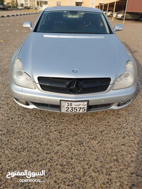 بسم الله مشاء الله في حاله الوكاله مرسيدس CLS 500 موديل 2006 ماشيه 87 كامل الموصفات جلد بيعها سريعه