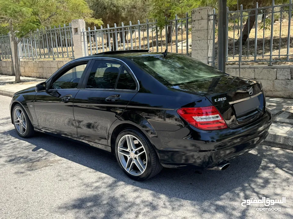 Mercedes C-Class C 200  مرسيدس c200 2012