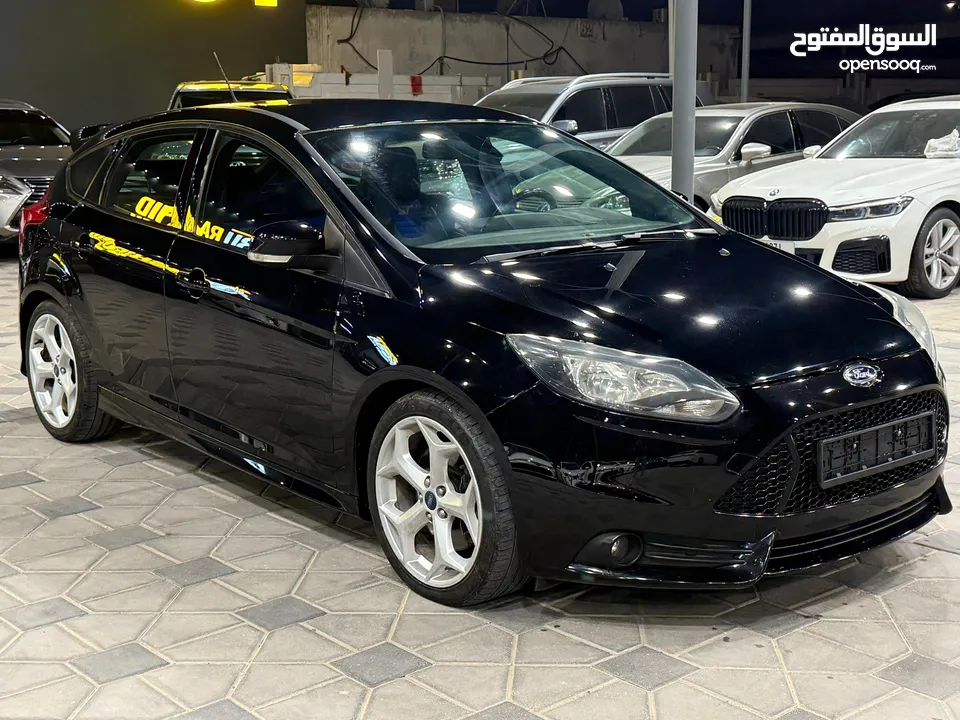 FORD FOCUS ST HATCHBACK 2014