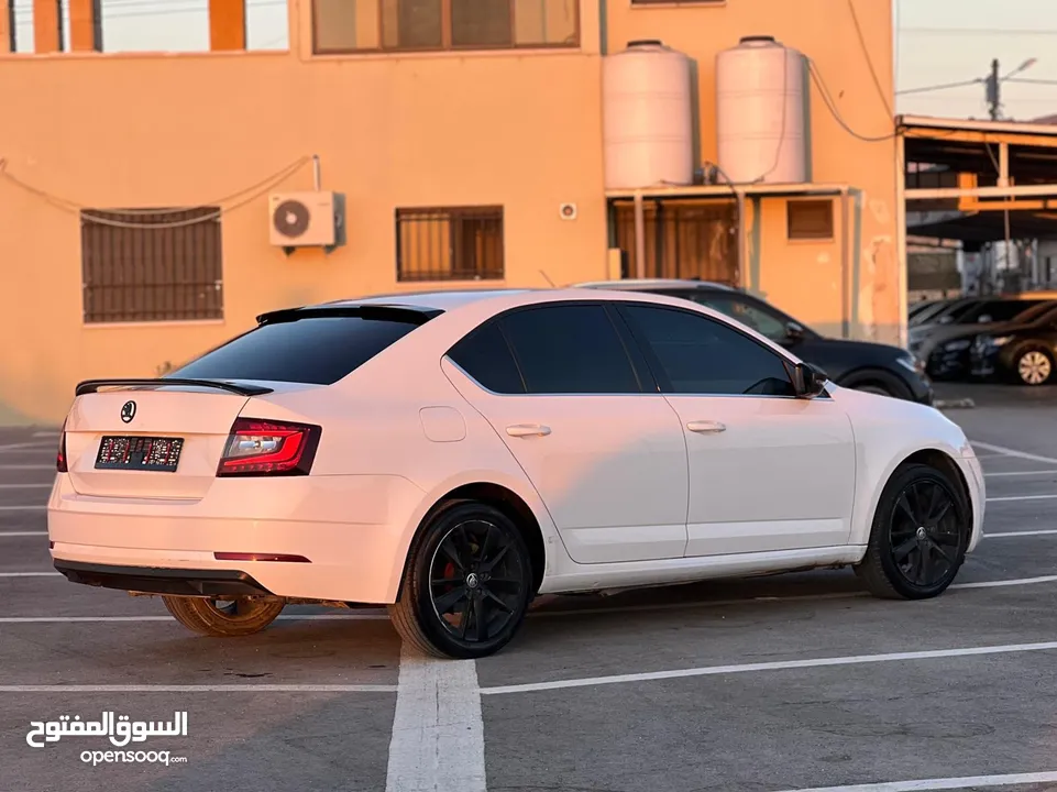 سكودا اكتافيا ترخيص 2019 اتوماتيك ماتور 2000 ديزل