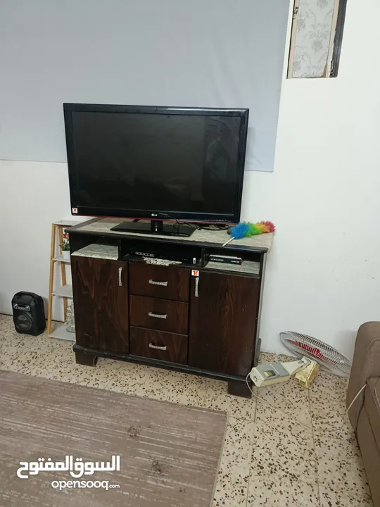 غرفة نوم وصالون بسعر مغري جدا