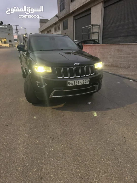 جيب جراند شيروكي اوفر لاند  موديل 2014 للبيع او البدل امكانية التقسيط