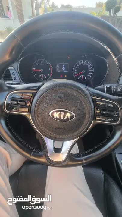 KIA k5 1700