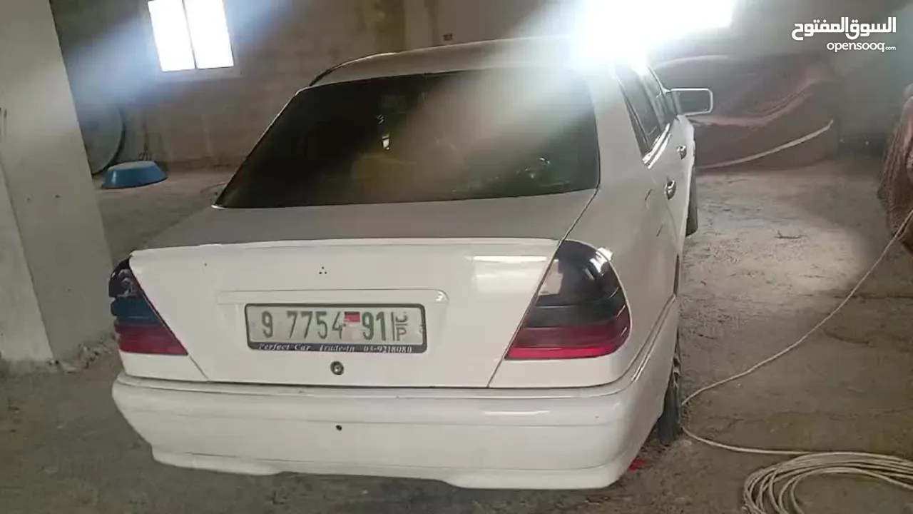 مرسيدس 2000 تسير 2004