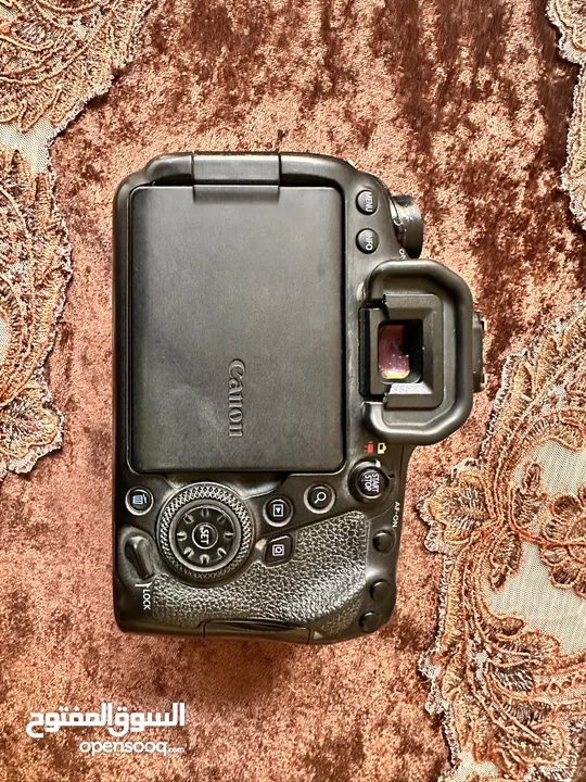 كاميرا 6D MARK II