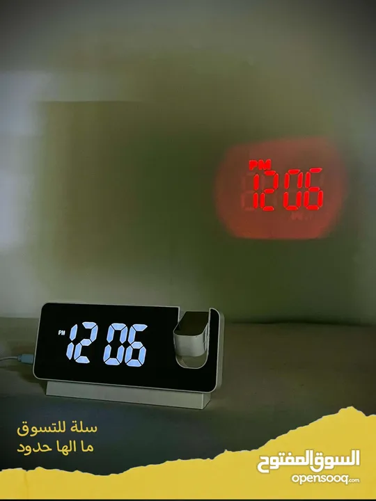 ساعة رقمية داتا شو: تصميم أنيق مع وظائف متعددة