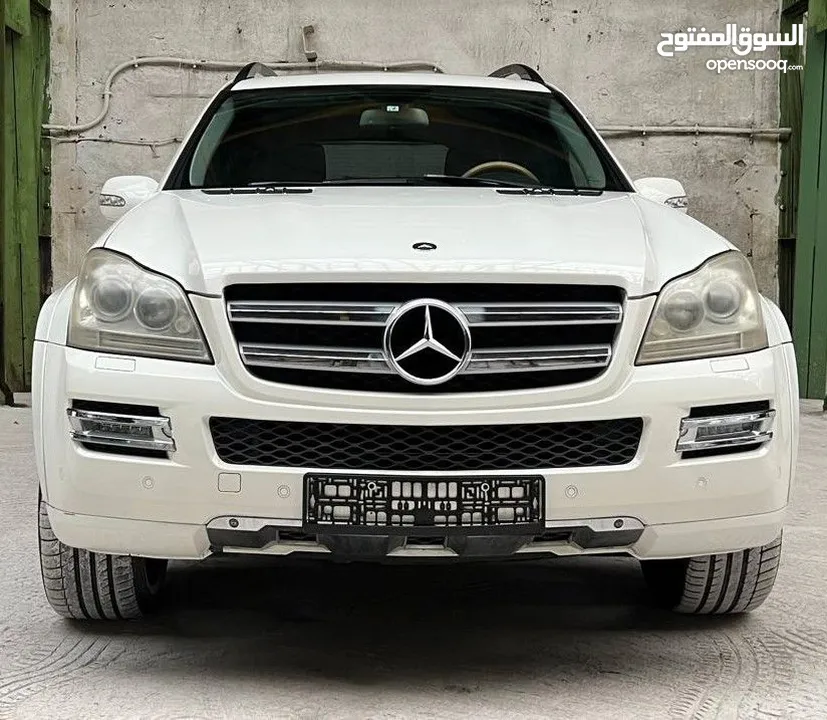 كاش أو اقساط من المالك مرسيدس GLS 450 2008 AMG ممشى قليل مالك اول من الشركه