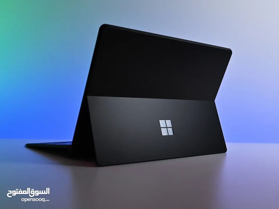 اجهزة مايكروسوفت سيرفيس برو أكس (Microsoft Surface Pro X SQ1)\RAM 8GB\256GB Nvme