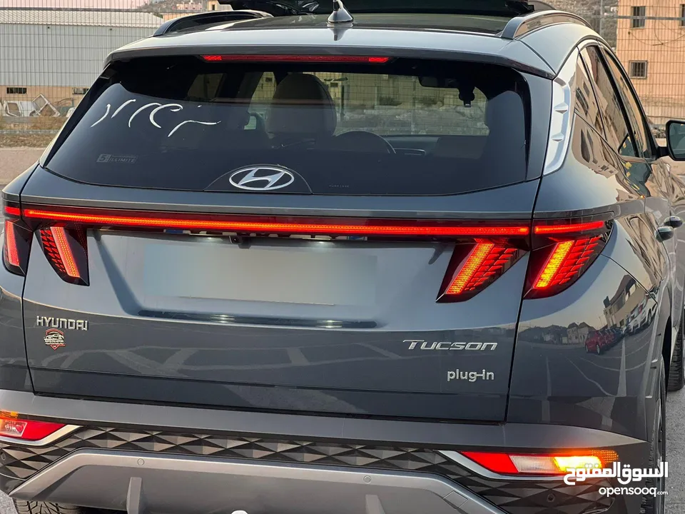 هونداي توسان/2022 Plug In فل الفل فتحة سقف بانوراما  4x4 ///271Hp   ( Haybrid) 1600cc