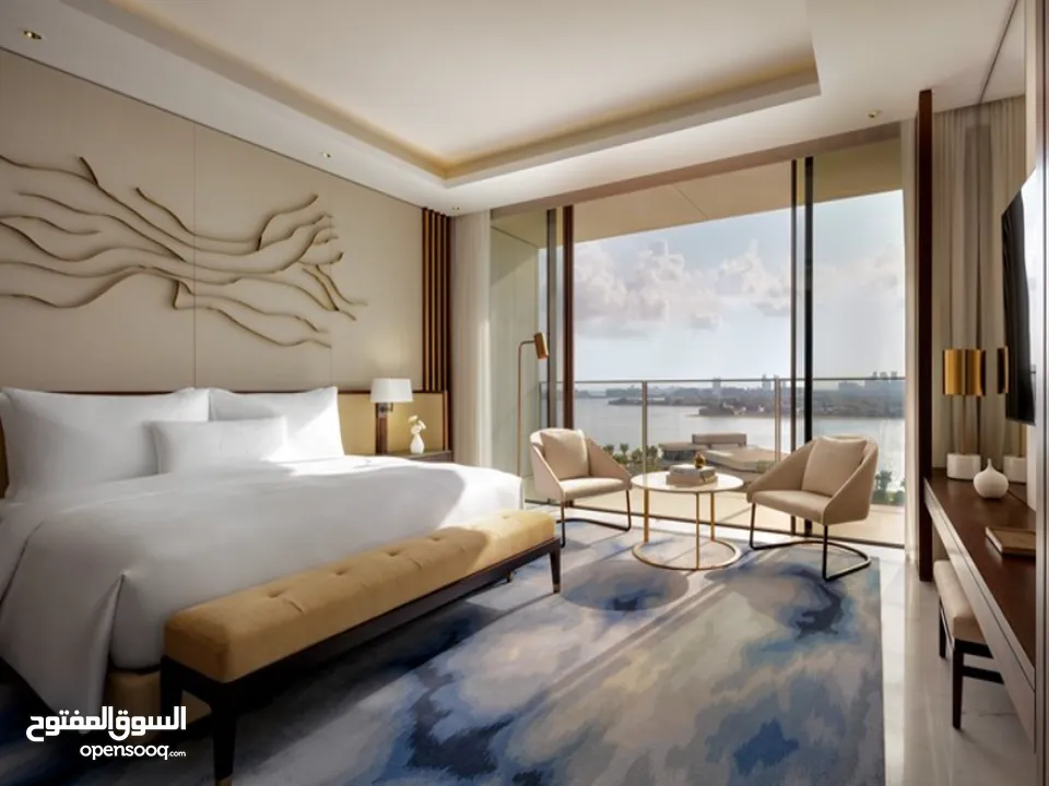 A 5-Star Deluxe Hotel Resort on Palm Jumeirah Beach