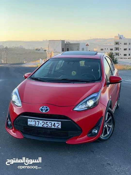 Toyota Prius c 2018