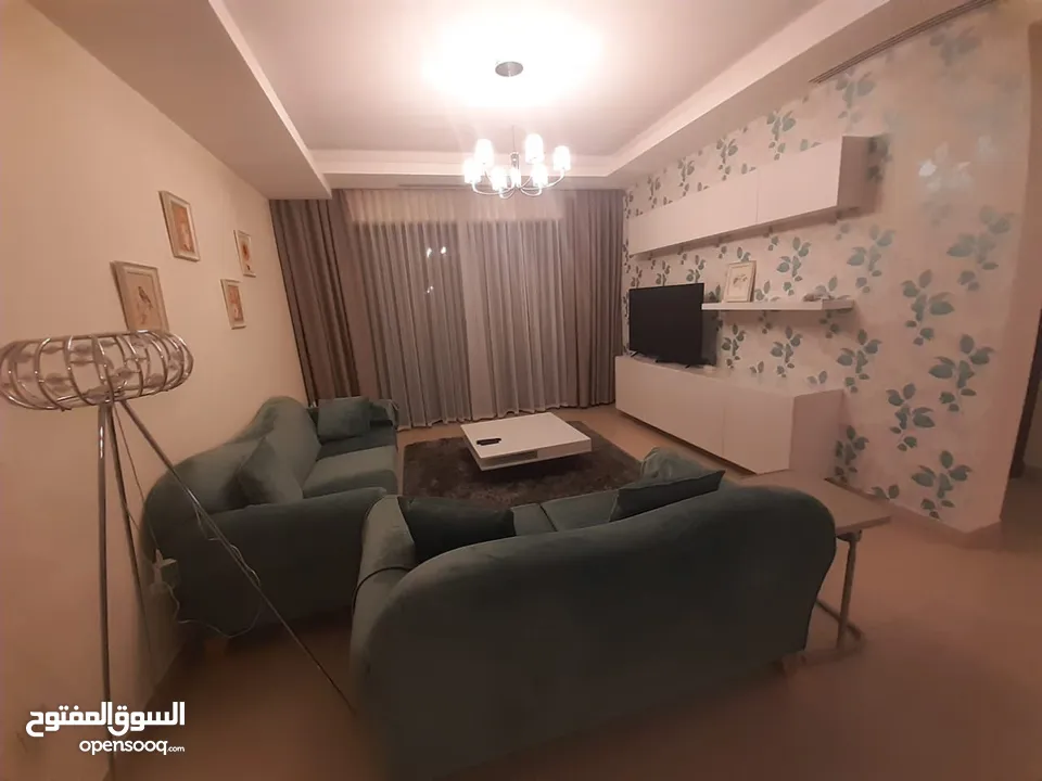 شقة مفروشة مساحة 110 م في - عبدون - غرفتين نوم و ترس خاص (6760)
