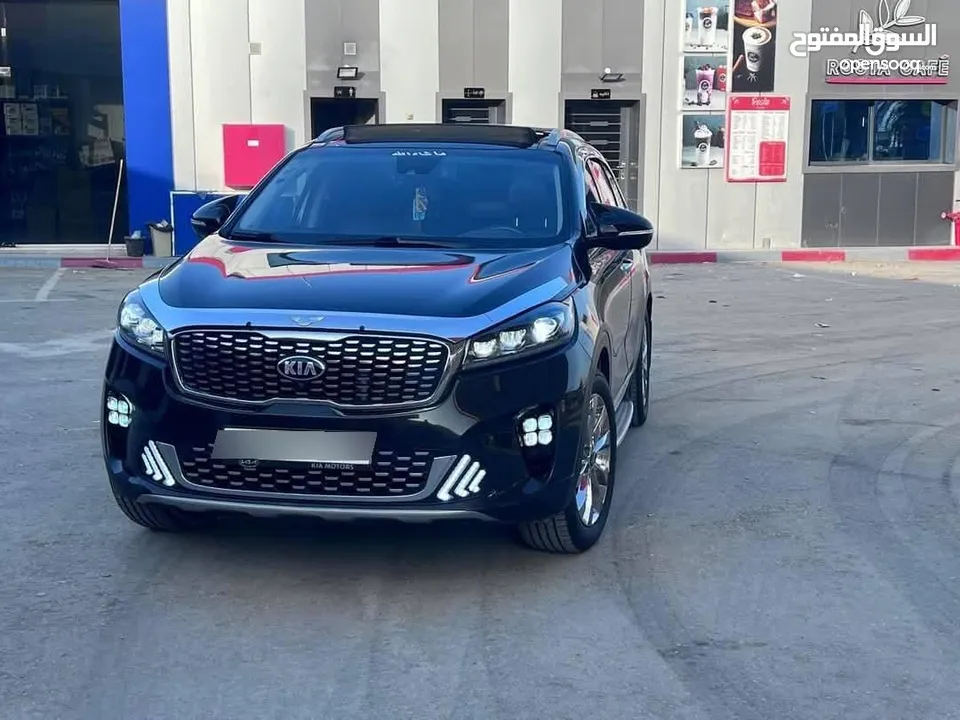 كيا سورينتو 2019 جي تي لاين كامل اضافات والمواصفات