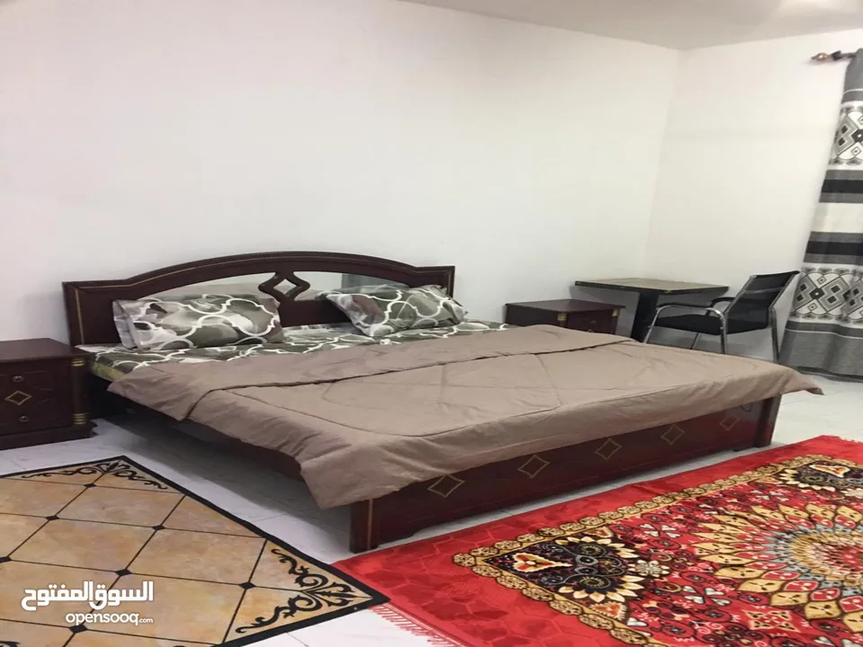 للايجار الشهري شقة مفروشة غرفتين وصالة في عجمان منطقة الكورنيش