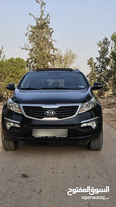 كيا سبورتاج موديل 2012