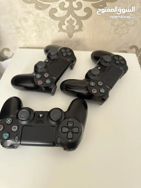 إيد بلايستيشن4  ذراع تحكم بلايستيشن4 playstation4 controller  مستعمل بحال الوكالة نظيفة جدا عالفحص