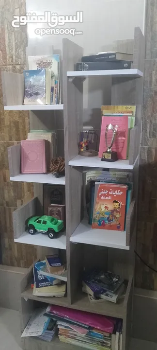 مكتبة لكتب مفصله تفصيل خشب لامنيت