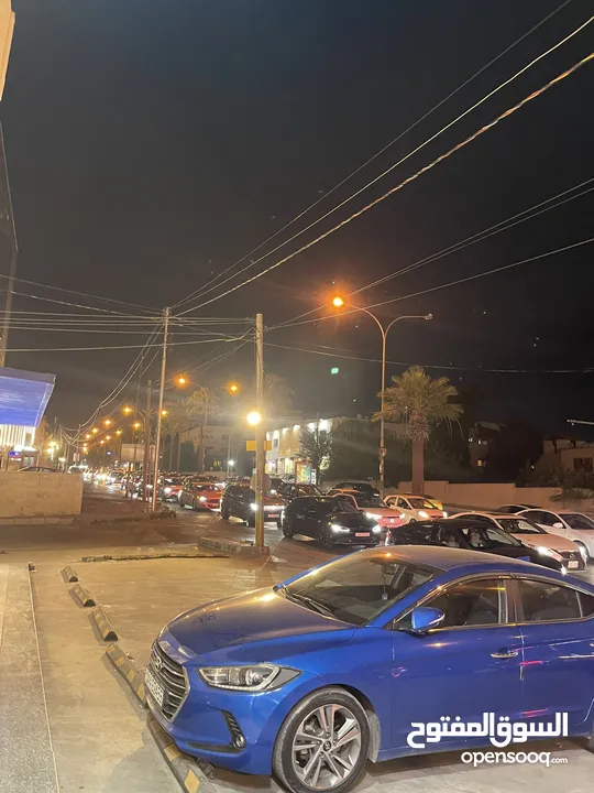 محل مميز للإيجار  بخلو بأقوى مناطق عمان