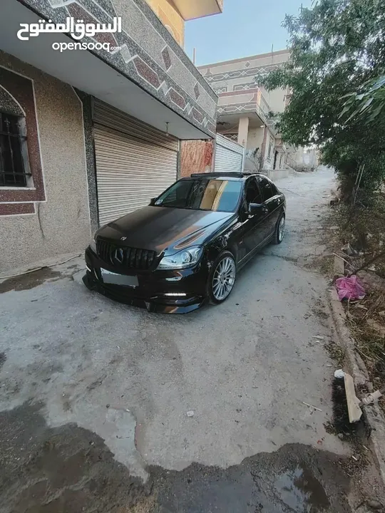 مرسيدس C200