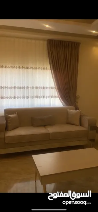 طقم كنب لون بيج جديد