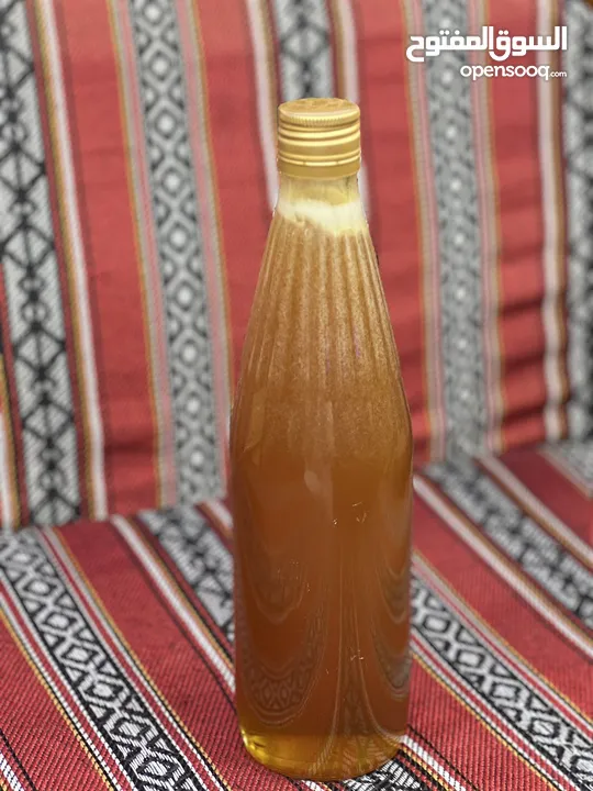 اجود انواع عسل السدر العماني بجودة فاخرة و مضمونة و عسل السمر الأصلي والصافي بجودة ممتازة جدا
