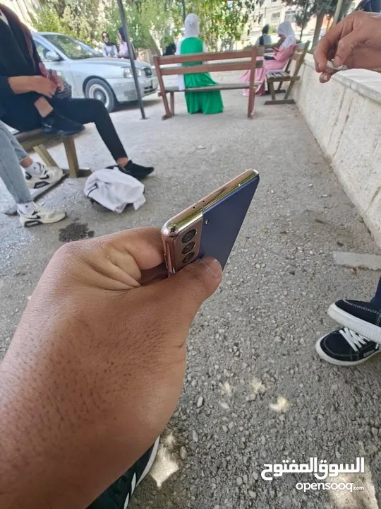 جهاز سامسونج S21  5g الجهاز صلات النبي نضيف يعني مش مغير اشي