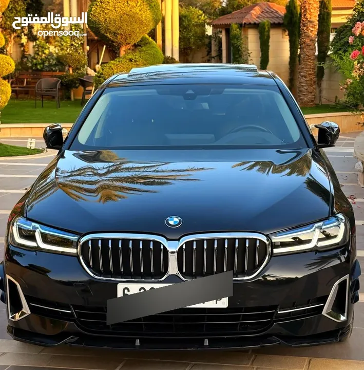 من الوكيل BMW 530e بسعر خيالي
