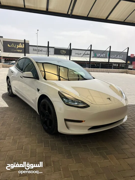 Tesla model3 2023