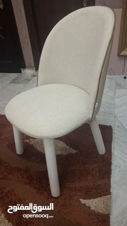 بففات تركية وكراسي اسبانية وتركية (جديدة)  (NEW) KELEBEK/ ACTIU