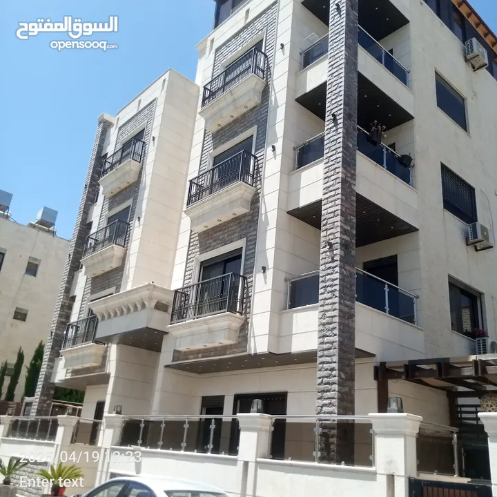 شقة مميزة في ضاحية النخيل بسعر مميز مساحة 200م