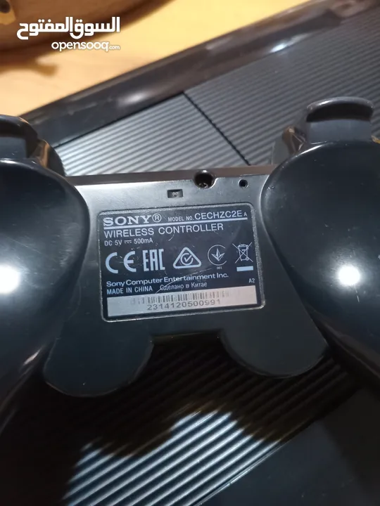 للبيع ps3 سوبر سليم مستعمل مع يد أصلية و شاحن لليد اصلي