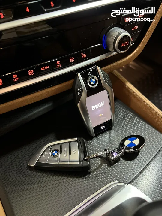 BMW 530e 2021plug in hybrid M kit Night Package