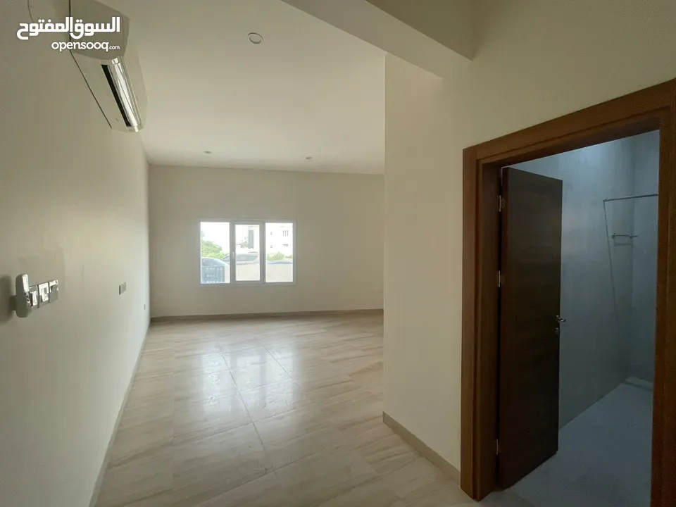 5 BHK 6 Bathroom Villa for Rent - Sur Al Hadid Complex